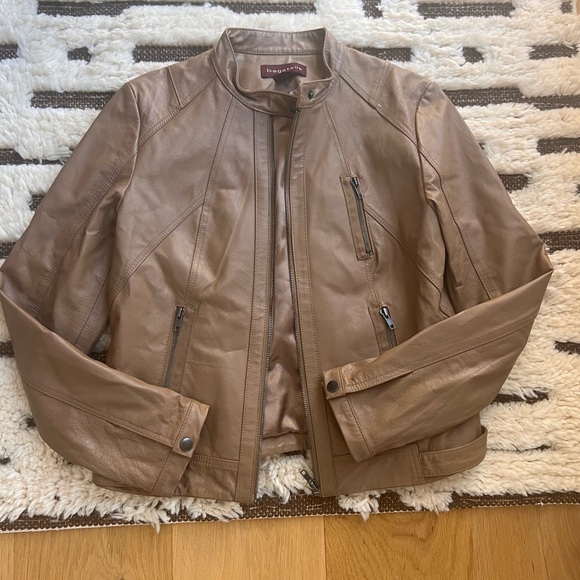 Bagatelle Brown leather jacket. - Picture 7 of 10